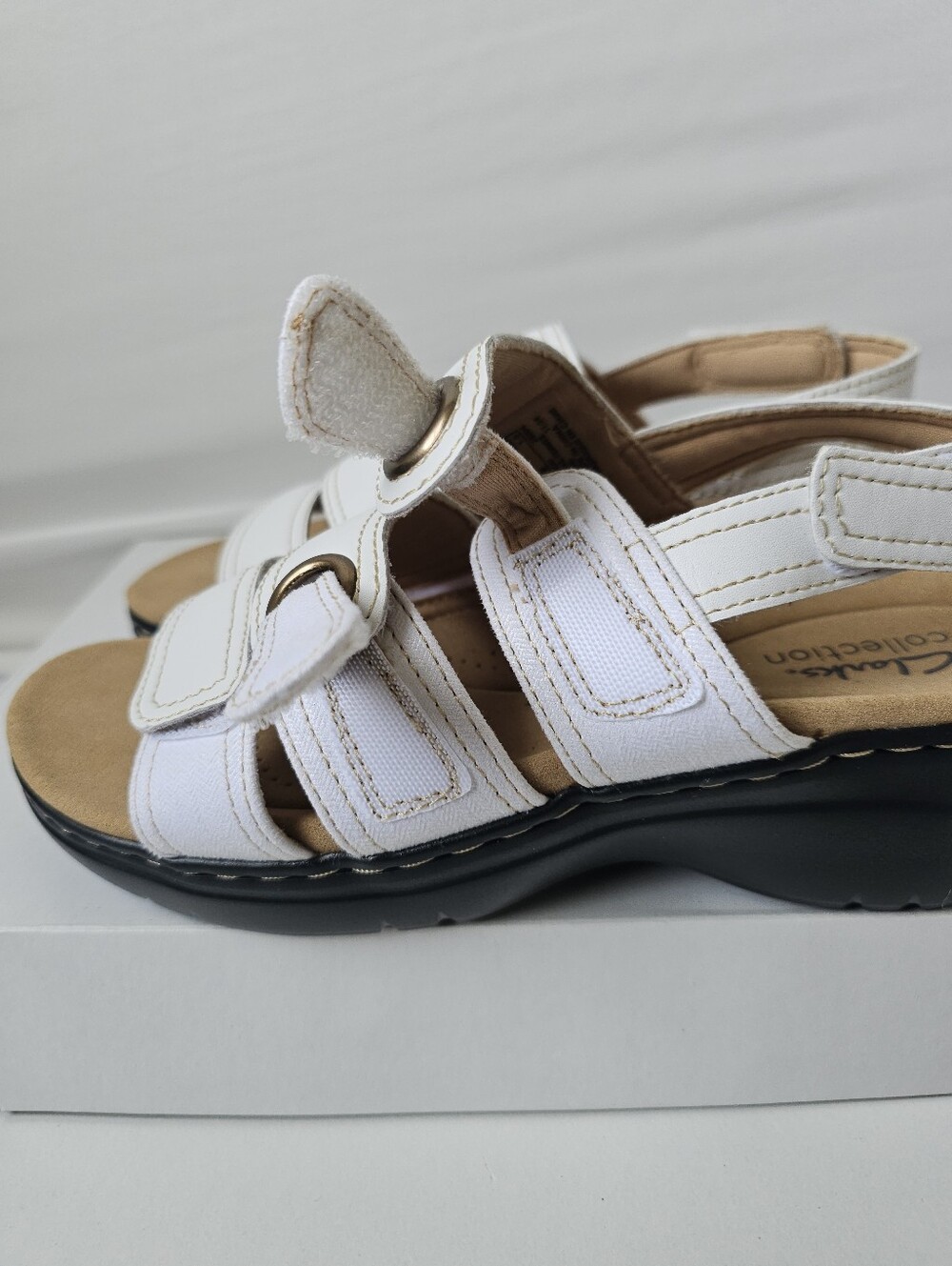 NWOT Clarks Collection White Strappy Wedge Sandals Size 6.5 - Picture 10 of 16